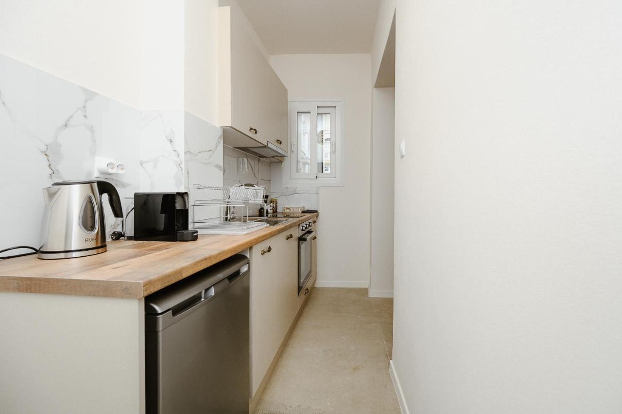 Lb Luxury Apartments Волос Экстерьер фото