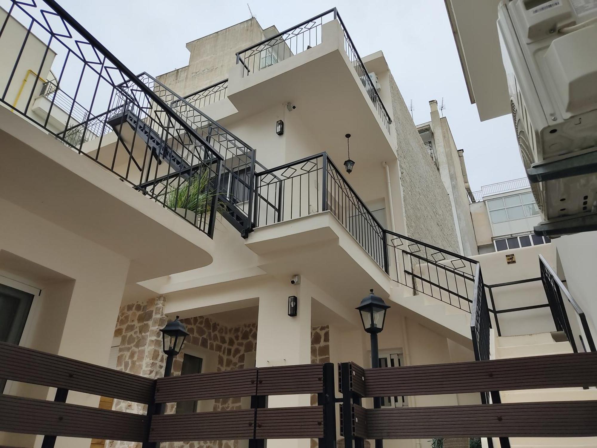 Lb Luxury Apartments Волос Экстерьер фото