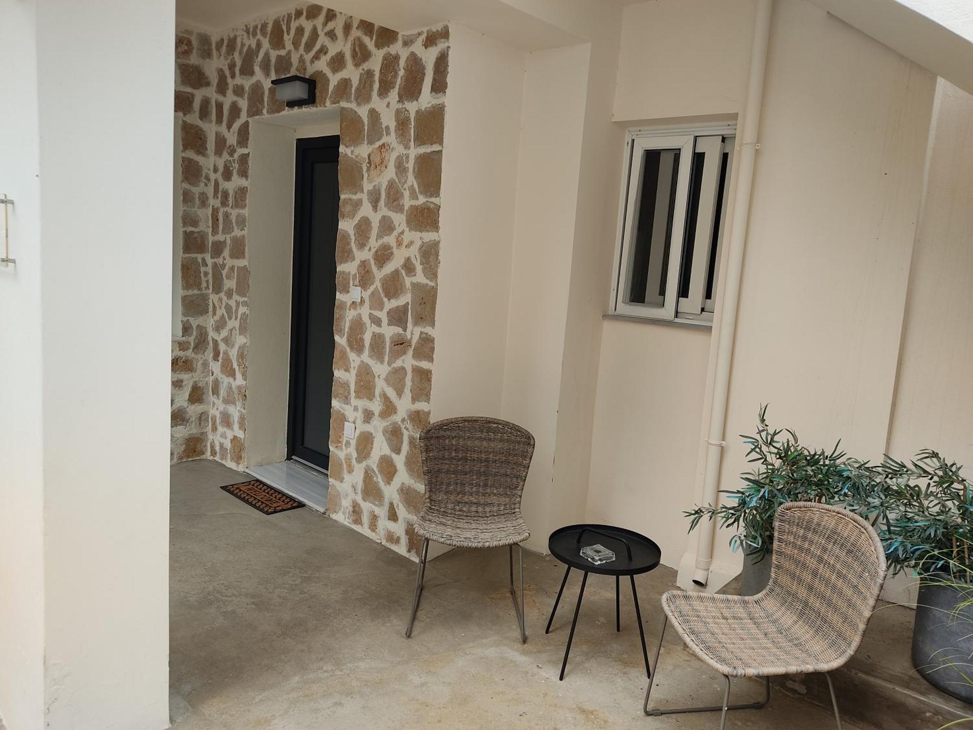 Lb Luxury Apartments Волос Экстерьер фото